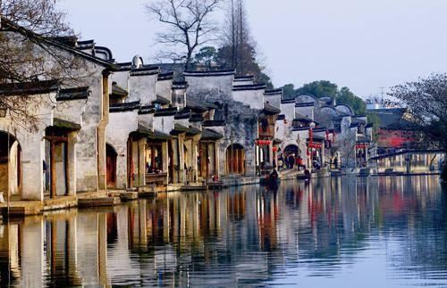 “小雾凇”和“小砂糖橘”同游邕城